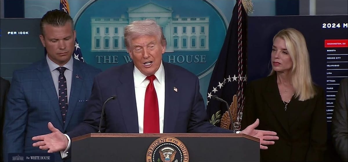 Quand la politique se fait cour de récré